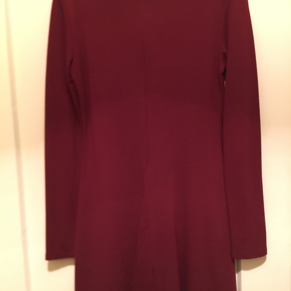 Mini long sleeve burgundy dress - Picture 3 of 7